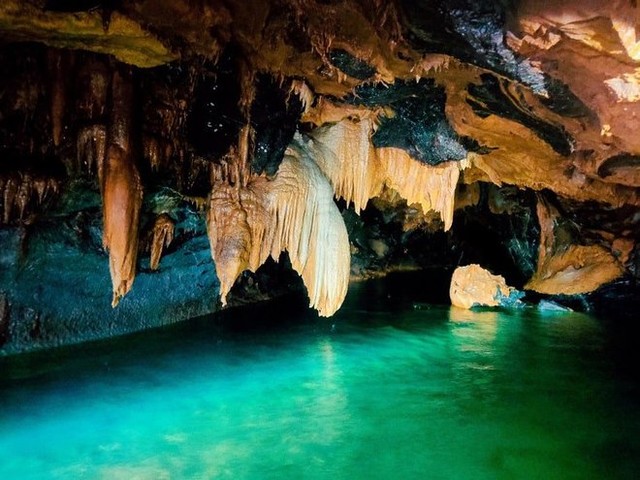 Discover the magnificent and unspoiled beauty of the "cave kingdom" of Quang Binh - Photo 46.