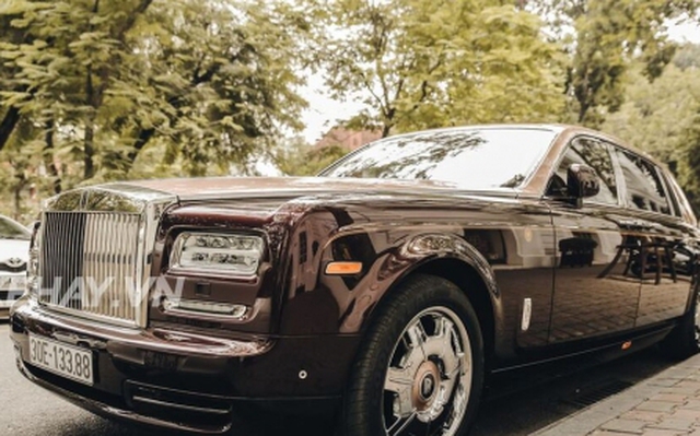 Chiếc Rolls-Royce Phantom Lửa Thiêng. Ảnh: Xe Hay.