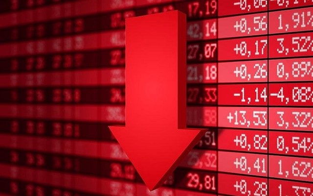 Cổ phiếu ngân hàng 15/11: Một loạt mã giảm hơn 10%, khối ngoại tiếp tục gom mạnh STB và CTG
