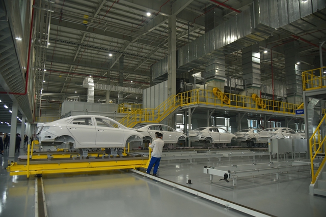 Hyundai lắp ráp Santa Fe Hybrid và Ioniq 5 tại Việt Nam: Kỳ vọng giá tốt để so kè Kia và VinFast - Ảnh 8.