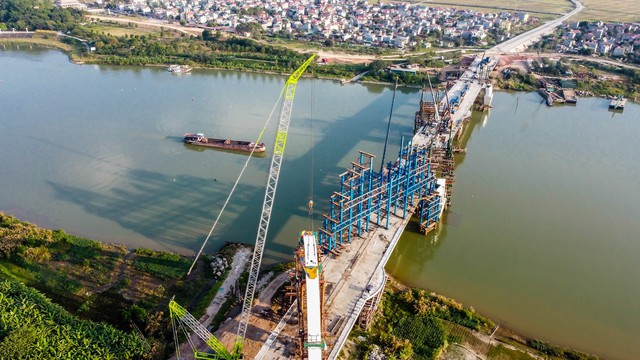 Cận cảnh cây cầu đắt nhất tỉnh Bắc Ninh sắp hoàn thành - Ảnh 2.