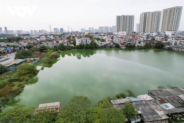 Điểm danh loạt hồ nước ở Hà Nội đứng trước nguy cơ bị san lấp để làm nhà, làm đường - Ảnh 11.