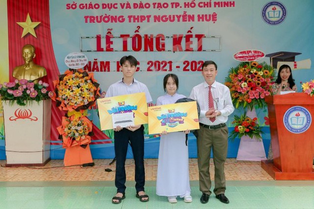 K12Online: ‘Bảng đen, phấn trắng’ dưới hình hài kỹ thuật số - Ảnh 3.