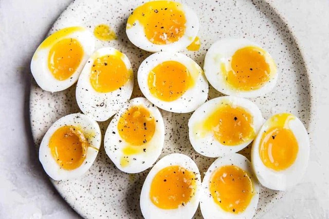 Ăn một quả trứng luộc vào buổi sáng, sau một thời gian cơ thể sẽ thay đổi thế nào? - Ảnh 3.