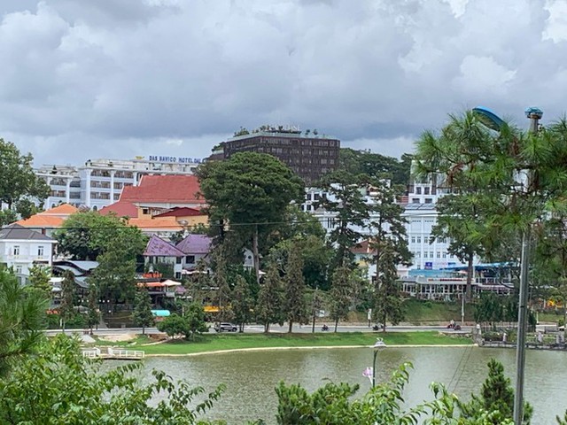 Thủ tướng chỉ đạo phát triển bất động sản phải lùi xa khu trung tâm Đà Lạt - Ảnh 1.