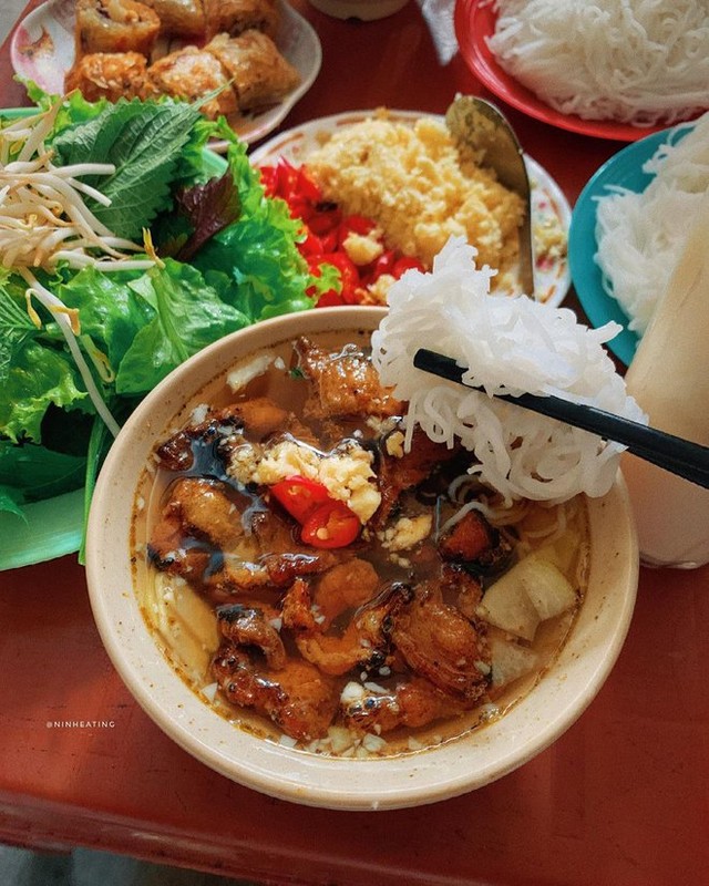 Present in every corner of Hanoi, but where is the "true love" bun cha restaurant?  - Photo 9.