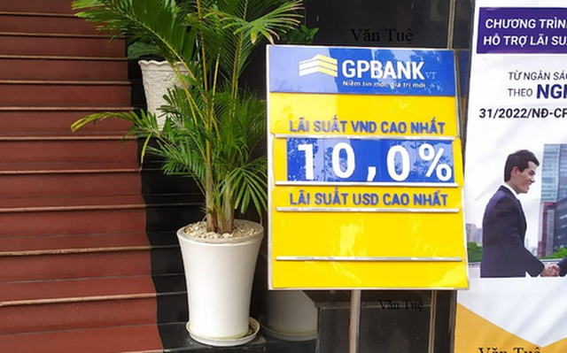 Biển lãi suất cao nhất tại GPBank ngày 21/11/2022, Ảnh chụp: Văn Tuệ