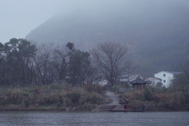 Ngôi làng nằm giữa ao tù nước đọng nhưng hơn 100 năm không có muỗi ở Trung Quốc - Ảnh 3.