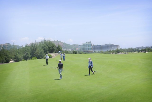 Hà Tĩnh thu hút loạt dự án sân golf - Ảnh 1.