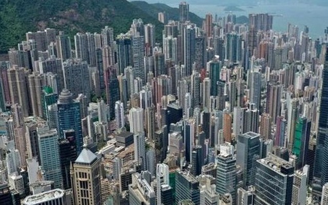 Bất động sản Hồng Kông. Ảnh: Roy Issa