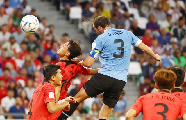 Son Heung-min, Suarez im tiếng, Hàn Quốc chia điểm với Uruguay - Ảnh 2.