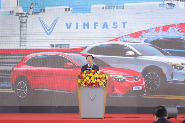 VinFast chính thức xuất khẩu lô xe ô tô điện đầu tiên 999 chiếc ra thế giới - Ảnh 3.
