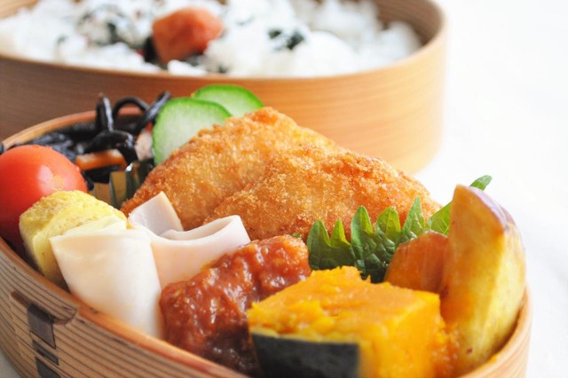 Bento: Có cả nền văn hóa và tình yêu ẩm thực được gói trọn trong một hộp cơm xinh xắn - Ảnh 9.
