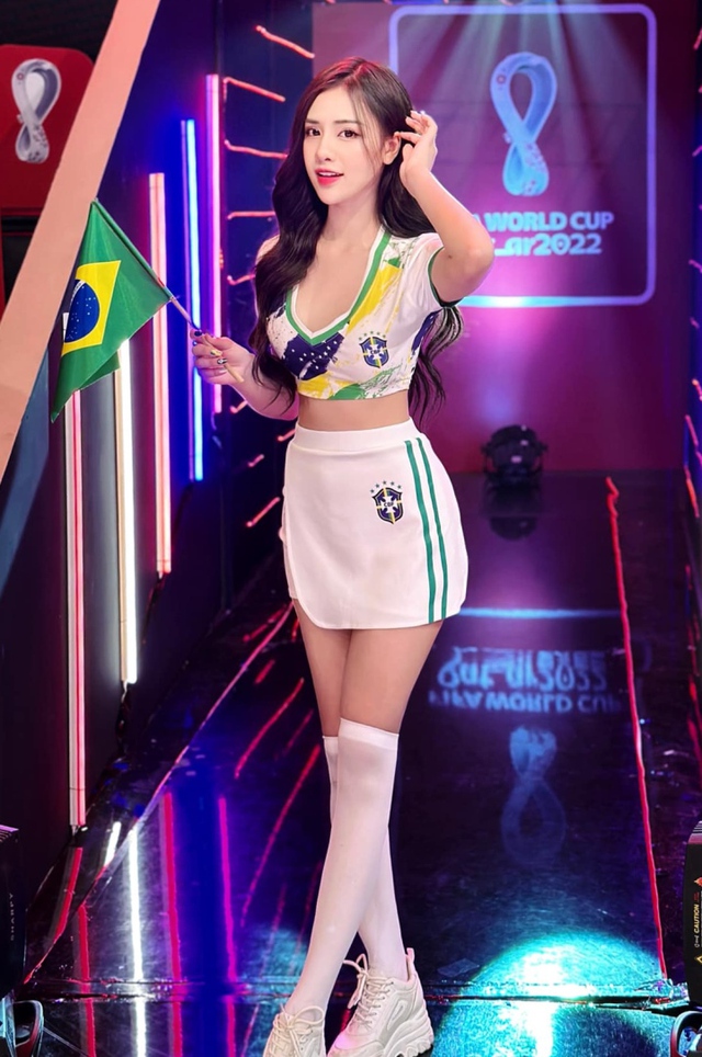 Nữ thần Nóng cùng World Cup khiến dân mạng Hàn Quốc mê mẩn - Ảnh 3.