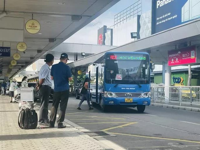Xe buýt vòng sân bay Tân Sơn Nhất gồm những tuyến nào ? - Ảnh 2.