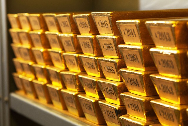 Giá vàng thế giới tuần qua tăng gần 2% - Ảnh 1.