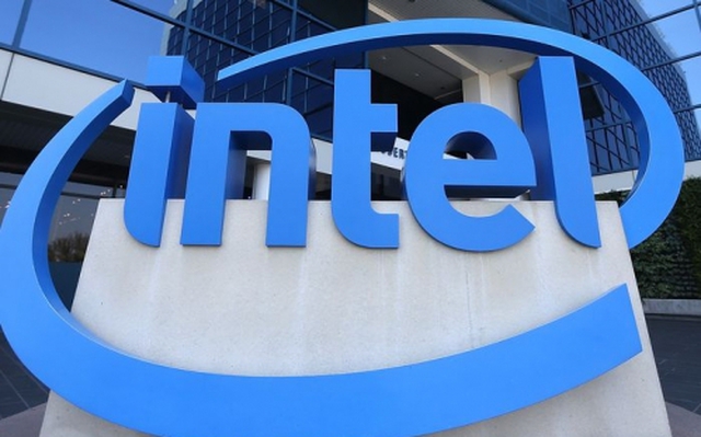 Intel đang dần bước chân vào lĩnh vực sản xuất chip cho khách hàng bên ngoài