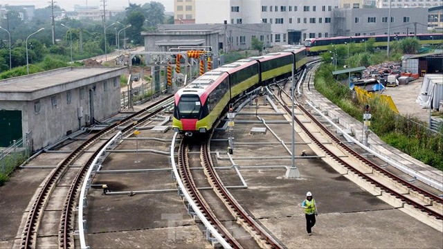 Gần 900 ngàn tỷ Nhà nước mắc kẹt ở ngân hàng, khơi thông cách nào? - Ảnh 2.