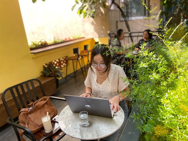 Gợi ý những quán cà phê mới có không gian đẹp, đồ uống ngon cho dân văn phòng Hà Nội tranh thủ ghé nghỉ trưa - Ảnh 32.