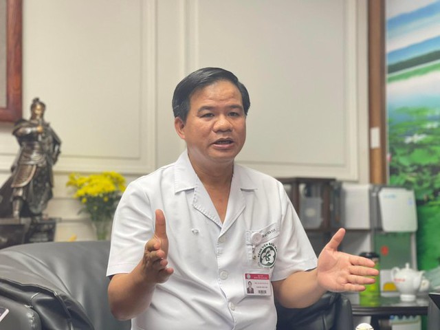 Giám đốc Bệnh viện Bạch Mai trải lòng về thực trạng thiếu thiết bị y tế, kiệt quệ tài chính - Ảnh 1.