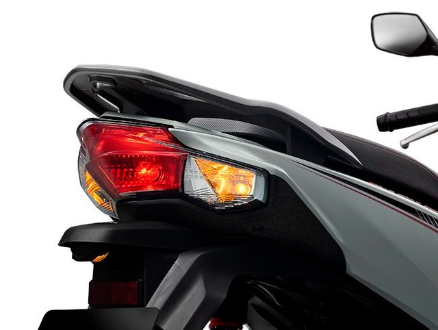 Honda ra mắt Vision 2023: Đã có cổng sạc USB, giá từ 31 triệu đồng - Ảnh 8.