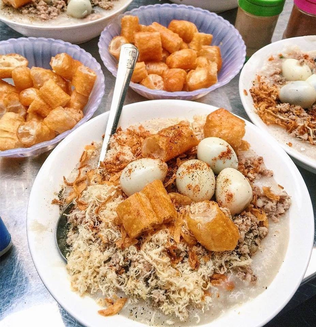  Không khí lạnh tăng cường ở Hà Nội, làm ấm chiếc bụng ngay với những món nóng hổi từ ăn vặt đến ăn no này - Ảnh 12.