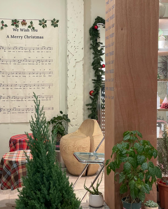  Dành cho hội mê sống ảo: Có 1 loạt quán cà phê trang trí Giáng sinh đẹp lung linh ở Hà Nội này!  - Ảnh 8.