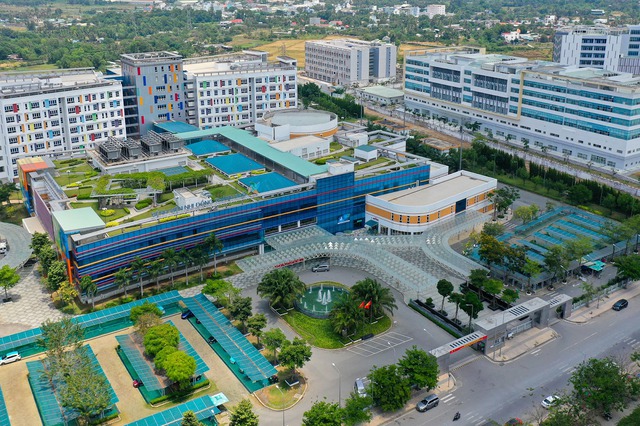 Diện mạo huyện đông dân nhất Việt Nam muốn trở thành thành phố - Ảnh 7.