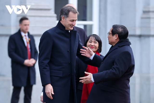 Thủ tướng Vương quốc Bỉ chủ trì lễ đón chính thức Thủ tướng Chính phủ Phạm Minh Chính - Ảnh 3.