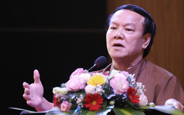 Ông Nguyễn Thanh Thuấn đề nghị Thống đốc Ngân hàng Nhà nước Việt Nam "thấu hiểu" những khó khăn của doanh nghiệp - Ảnh: CHÍ QUỐC