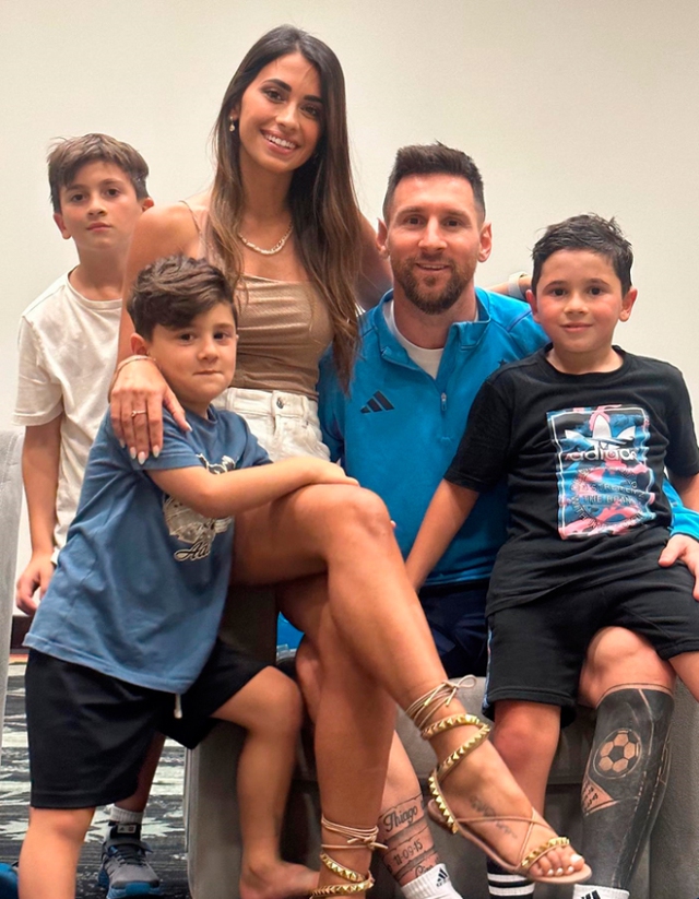 Cô tiểu thư khiến Messi mê đắm từ năm 9 tuổi và cuộc hôn nhân hạnh phúc - Ảnh 5.