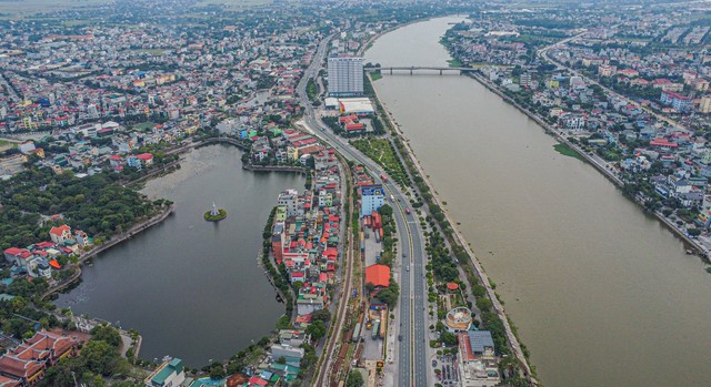 Tỉnh nhỏ thứ 2 Việt Nam nhưng thu ngân sách bằng 7 tỉnh khác cộng lại - Ảnh 1.