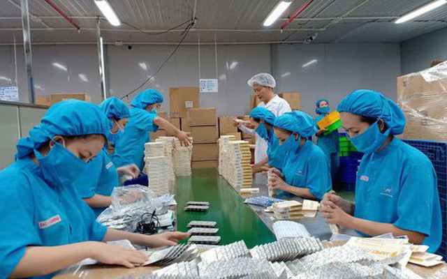 Mức thưởng Tết cho người lao động tại Công ty CP Dược phẩm An Thiên (KCN Hiệp Phước, huyện Nhà Bè, TP HCM) là một tháng lương thực lãnh Ảnh: THANH NGA