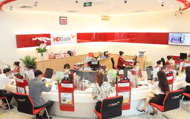 Lãnh đạo HDBank hoàn tất mua vào cổ phiếu HDB