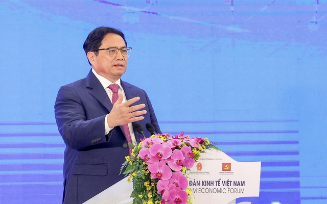 Thủ tướng Phạm Minh Chính: Doanh nghiệp không thể neo nhà giá cao mãi, chỉ làm phân khúc cho người giàu