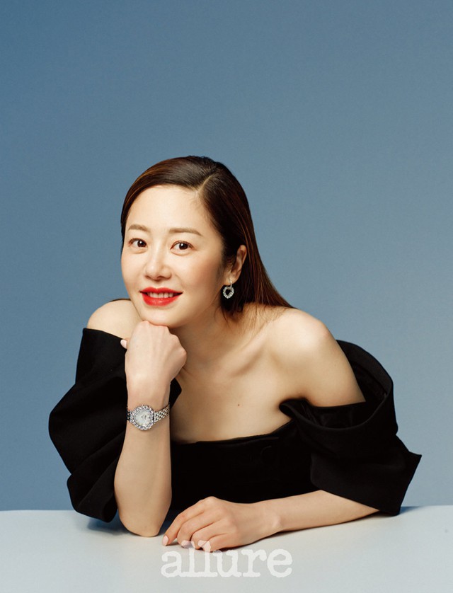 Khoảnh khắc “cúi gằm mặt” của Go Hyun Jung thời còn làm dâu gia tộc Samsung: Cuộc sống bước sang trang mới khi kết thúc hôn nhân tủi hổ - Ảnh 6.