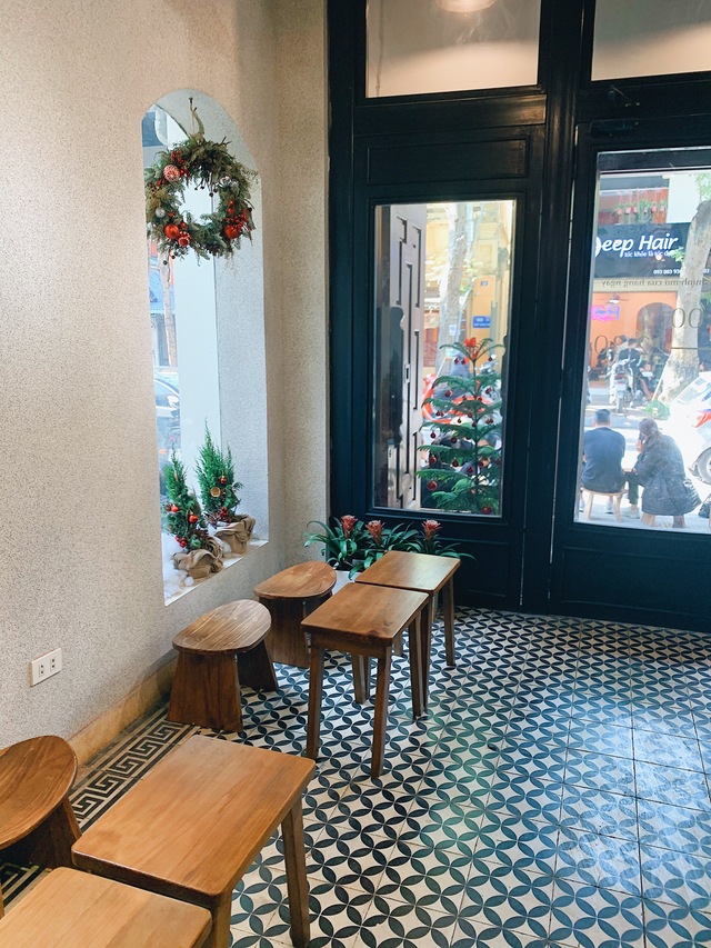 Loạt quán cà phê mới toanh tại Hà Nội cho giới trẻ tha hồ sống ảo dịp Giáng sinh này - Ảnh 44.