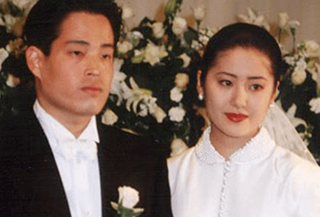 Khoảnh khắc “cúi gằm mặt” của Go Hyun Jung thời còn làm dâu gia tộc Samsung: Cuộc sống bước sang trang mới khi kết thúc hôn nhân tủi hổ - Ảnh 1.