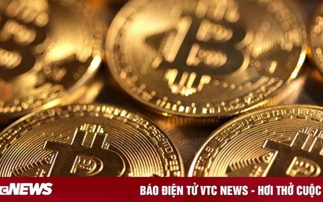 Bitcoin lại giảm nhẹ khiến thị trường đi lùi.