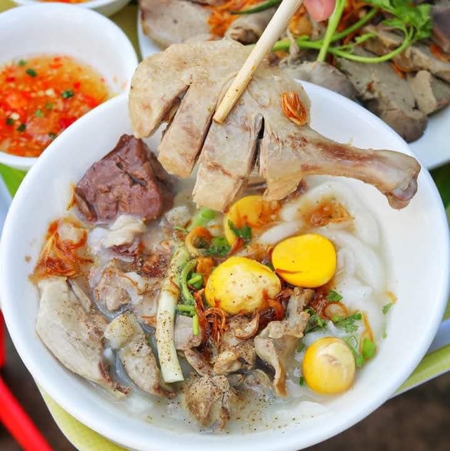  Bánh canh bột xắt Bến Tre: Nét chấm phá ấn tượng trên bản đồ ẩm thực xứ dừa  - Ảnh 4.