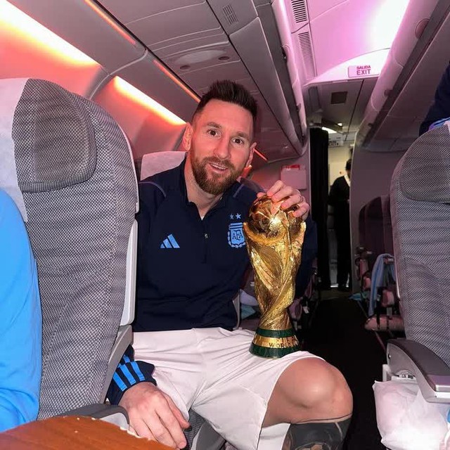 10 tấm hình được yêu thương mến nhất Instagram năm 2022: Messi được gọi thương hiệu tuy nhiên quấn cuối mới mẻ quyền lực tối cao nhất! - Hình ảnh 5.