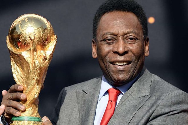 Khối tài sản khủng của Vua bóng đá Pelé, mặc dù sức khỏe nguy kịch nhưng vẫn kiếm tiền tỷ mỗi ngày - Ảnh 2.