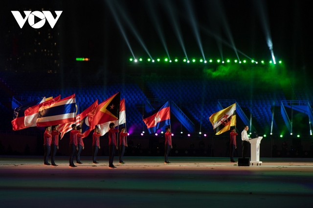 Hà Nội công bố 10 sự kiện nổi bật, kinh tế phục hồi là điểm sáng của Thủ đô năm 2022 - Ảnh 5.