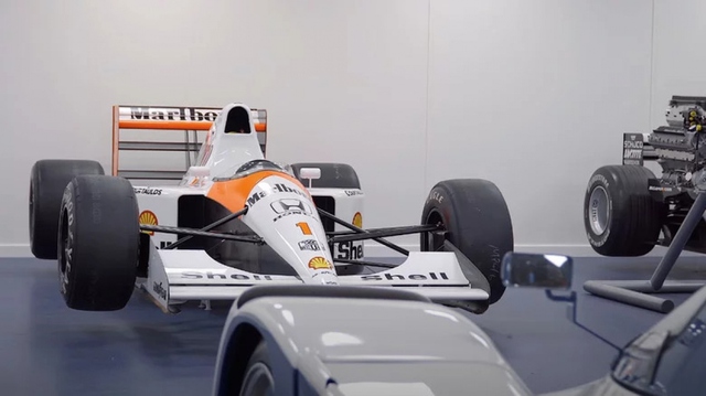 Khám phá bộ sưu tập xe “đáng mơ ước” của CEO McLaren - Zak Brown - Ảnh 3.
