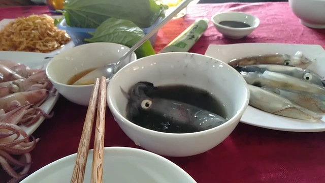 The specialties eaten raw are famous throughout Vietnam that not everyone has the courage to try - Photo 12.