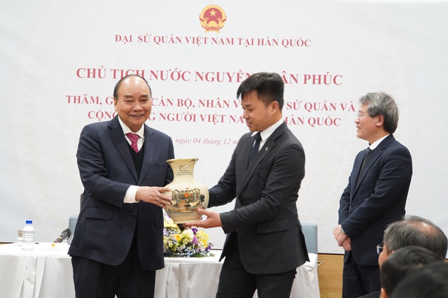 Chủ tịch nước: Việt Nam - Hàn Quốc hướng tới nâng cấp quan hệ song phương - Ảnh 4.