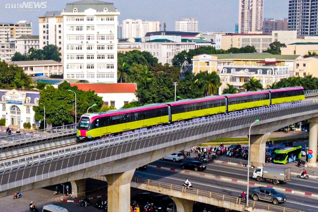 Metro Nhổn - Ga Hà Nội chạy thử nghiệm 8 đoàn tàu - Ảnh 7.