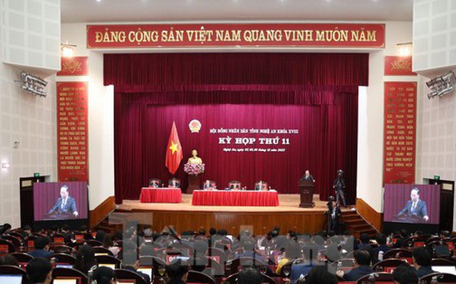 Toàn cảnh kỳ họp thứ 11, HĐND tỉnh Nghệ An khóa XVIII, nhiệm kỳ 2021 - 2026