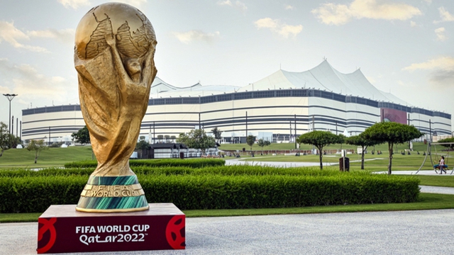 Bé hơn cả một tỉnh của Việt Nam, đây là cách Qatar “nhét” được cả một kỳ World Cup vào đất nước nhỏ bé của mình - Ảnh 1.