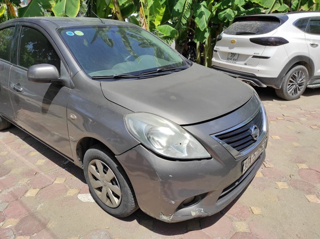 Thanh lý lô xe Nissan Sunny 2013-2014 giá 155 triệu đồng: Ngoại hình tàn tạ sau nhiều năm chạy dịch vụ, có xe đã đi hơn 250.000km - Ảnh 4.